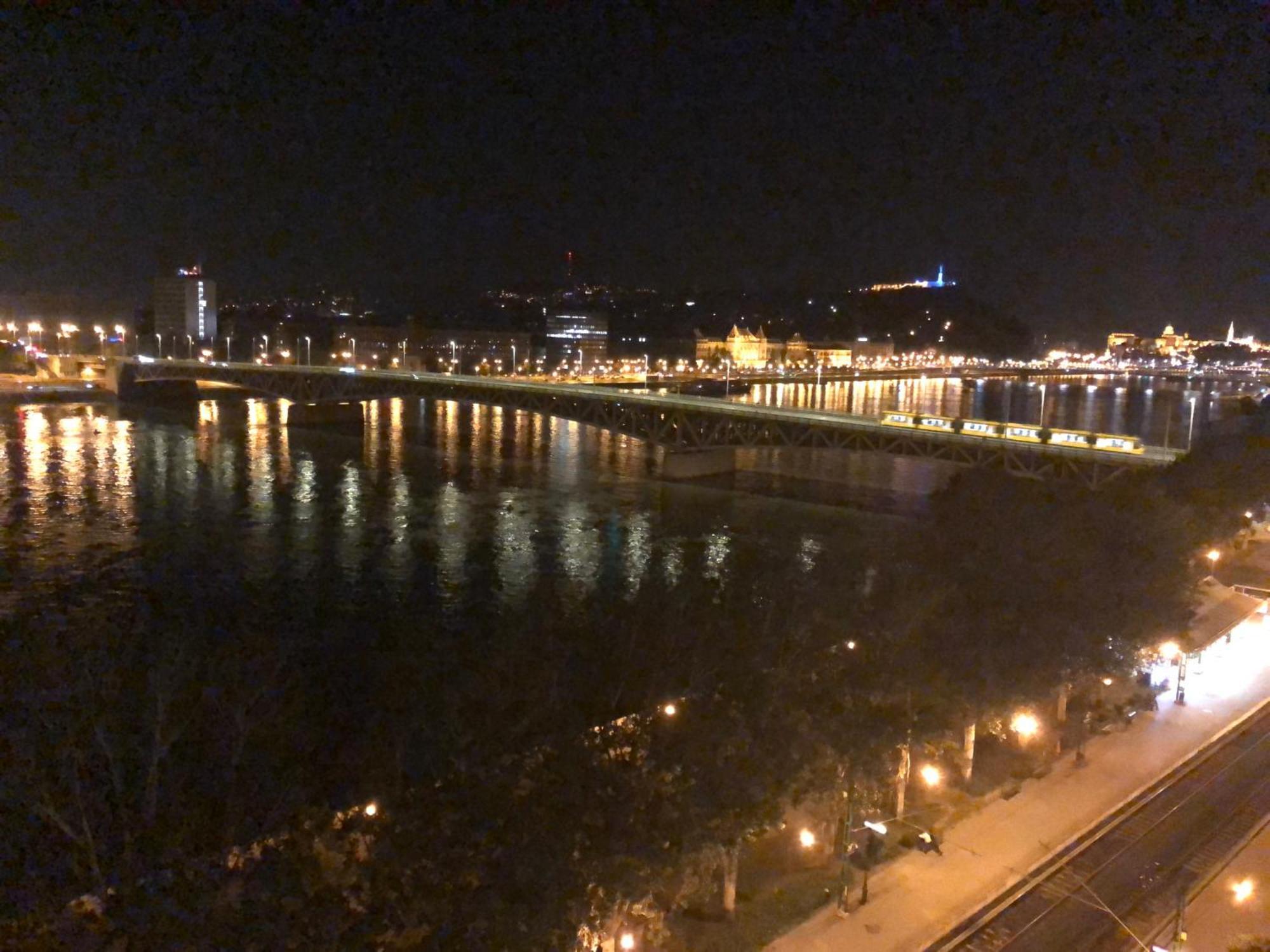 Danube Paradise Budapest Extérieur photo
